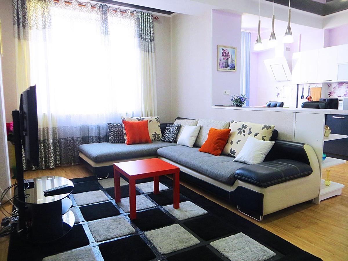 Panoramic Studio Apartments With Mountain Views Μπισκέκ Εξωτερικό φωτογραφία